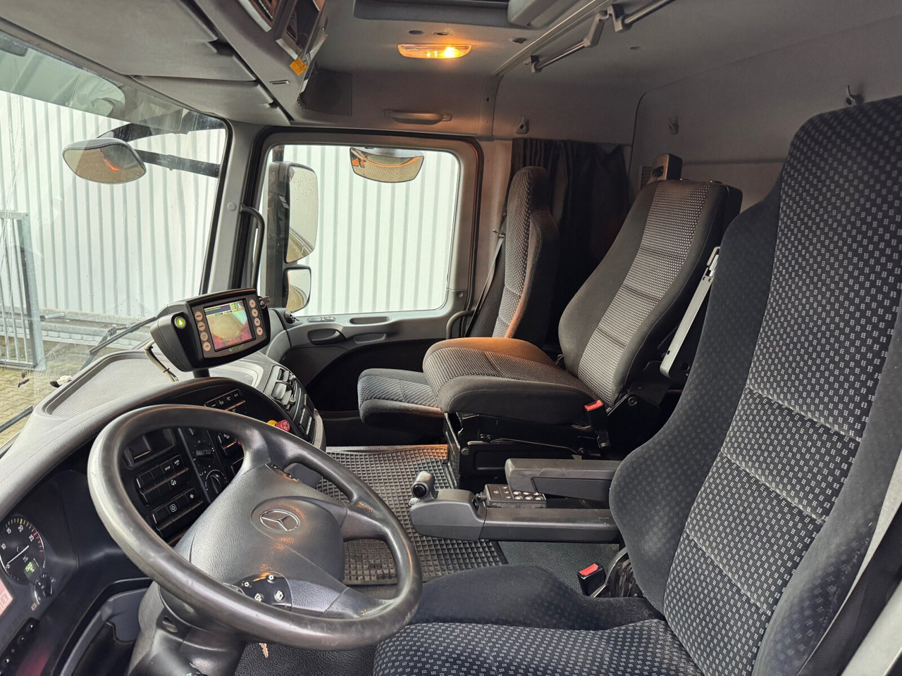 Mercedes-Benz Actros 2641/48 L 6x4 Actros 2641/48 L 6x4, Haller M21X2C, Zöller Schüttung - Müllwagen: das Bild 4 Mercedes-Benz Actros 2641/48 L 6x4 Actros 2641/48 L 6x4, Haller M21X2C, Zöller Schüttung - Müllwagen: das Bild 4