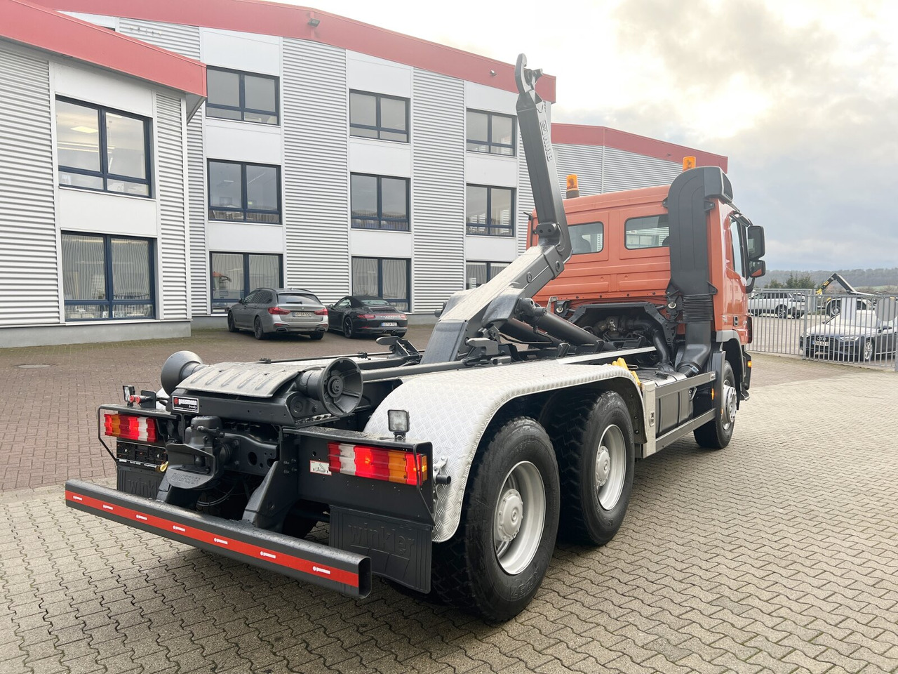 Abrollkipper Mercedes-Benz Actros 2644/48 K 6x4 Actros 2644/48 K 6x4, Hiab Multilift: das Bild 8