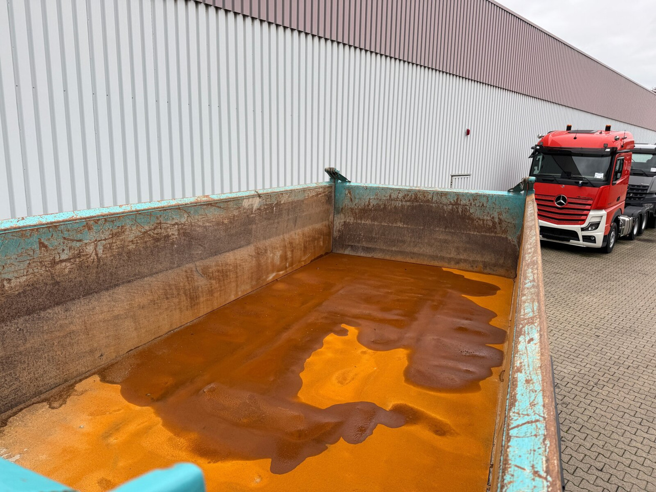 Mercedes-Benz Actros 3241 K 8x4/4 Actros 3241 K 8x4/4, Bordmatik - Kipper: das Bild 2 Mercedes-Benz Actros 3241 K 8x4/4 Actros 3241 K 8x4/4, Bordmatik - Kipper: das Bild 2