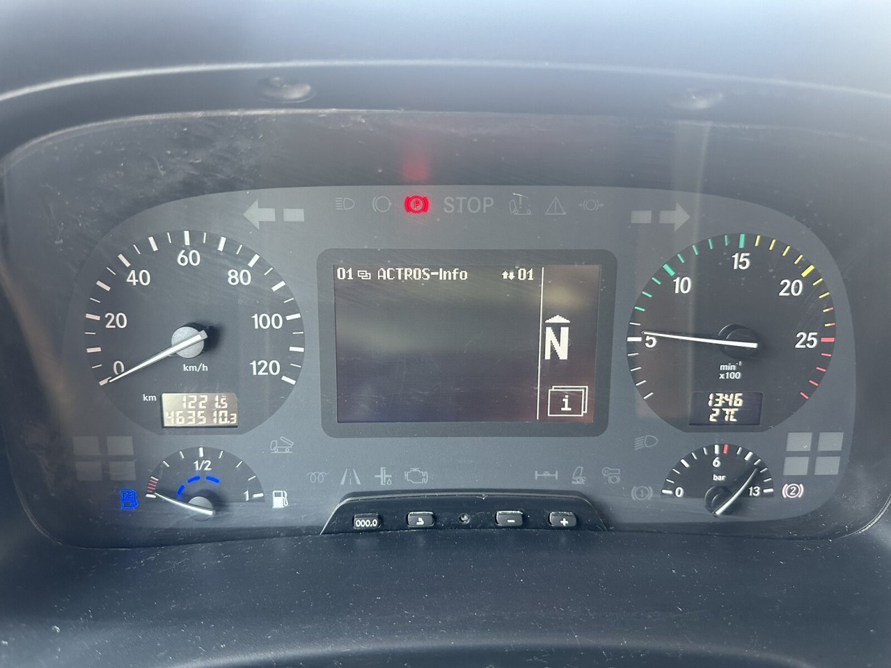 Mercedes-Benz Actros 3348 AK 6x6 Actros 3348 AK 6x6 - Fahrgestell LKW: das Bild 2 Mercedes-Benz Actros 3348 AK 6x6 Actros 3348 AK 6x6 - Fahrgestell LKW: das Bild 2