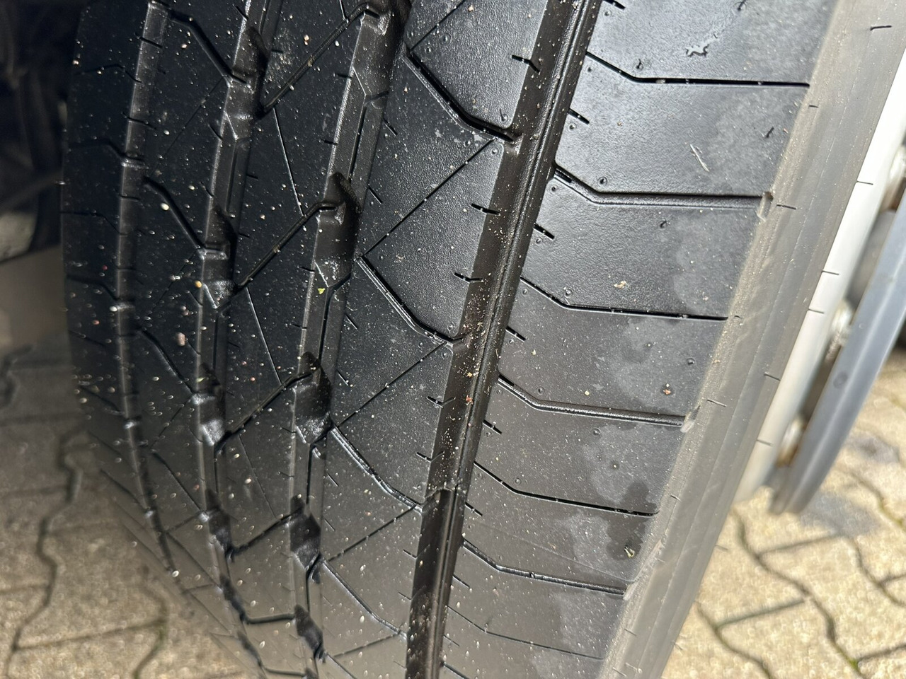 Mercedes-Benz Antos 2540 L 6x2 Antos 2540 L 6x2, Vorlauflenk-/Liftachse, Teleabsetzer - Absetzkipper: das Bild 2 Mercedes-Benz Antos 2540 L 6x2 Antos 2540 L 6x2, Vorlauflenk-/Liftachse, Teleabsetzer - Absetzkipper: das Bild 2