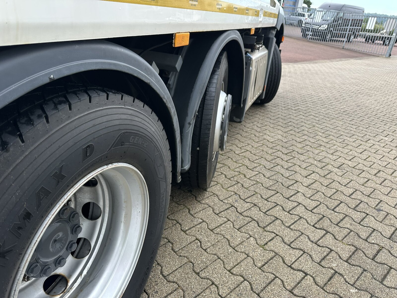 Mercedes-Benz Antos 2540 L 6x2 Antos 2540 L 6x2, Vorlauflenk-/Liftachse, Teleabsetzer - Absetzkipper: das Bild 4 Mercedes-Benz Antos 2540 L 6x2 Antos 2540 L 6x2, Vorlauflenk-/Liftachse, Teleabsetzer - Absetzkipper: das Bild 4