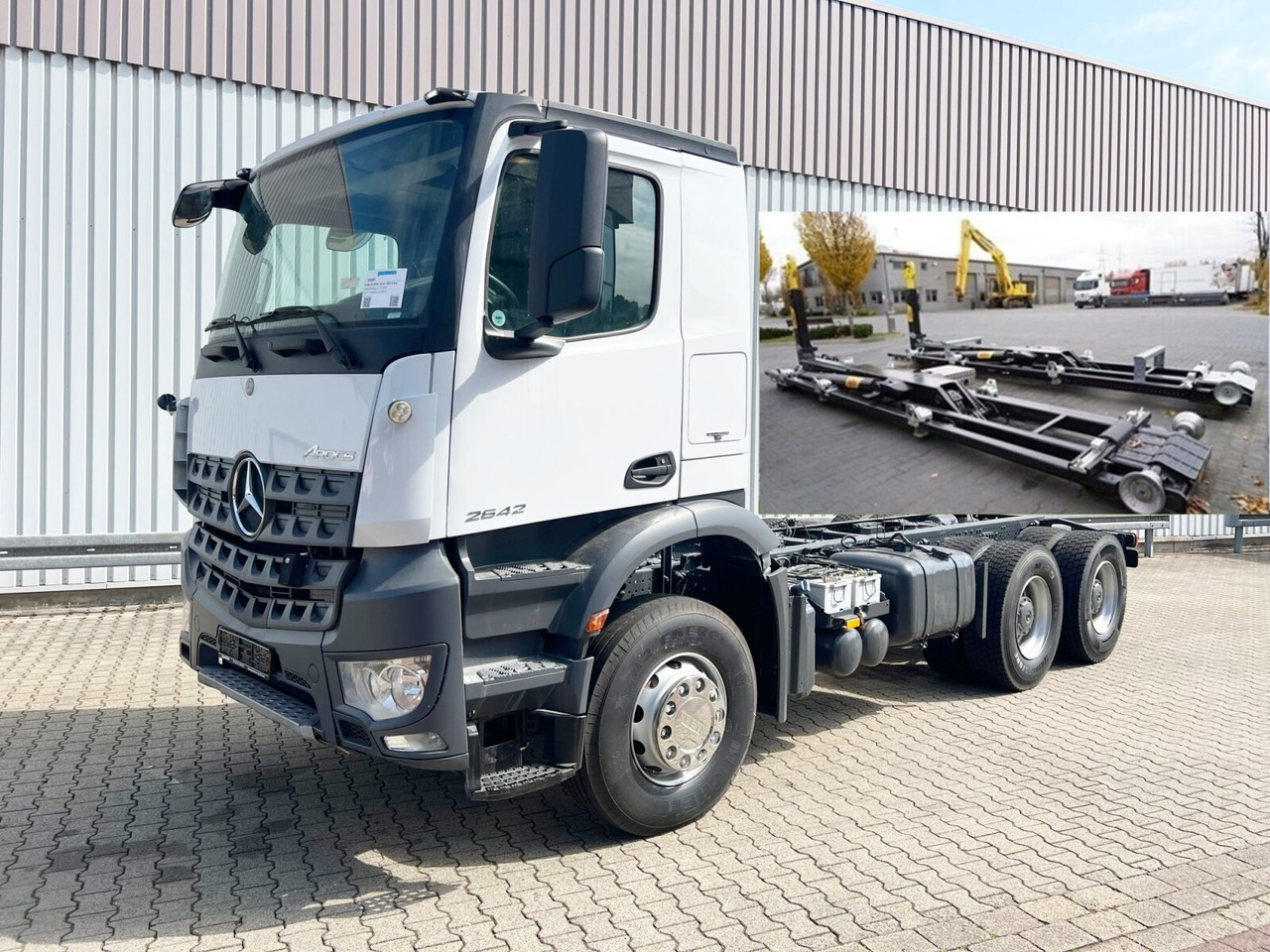 Mercedes-Benz Arocs 2642 K 6x4 Arocs 2642 K 6x4/33 , Retarder, Motorabtrieb - Abrollkipper: das Bild 1 Mercedes-Benz Arocs 2642 K 6x4 Arocs 2642 K 6x4/33 , Retarder, Motorabtrieb - Abrollkipper: das Bild 1