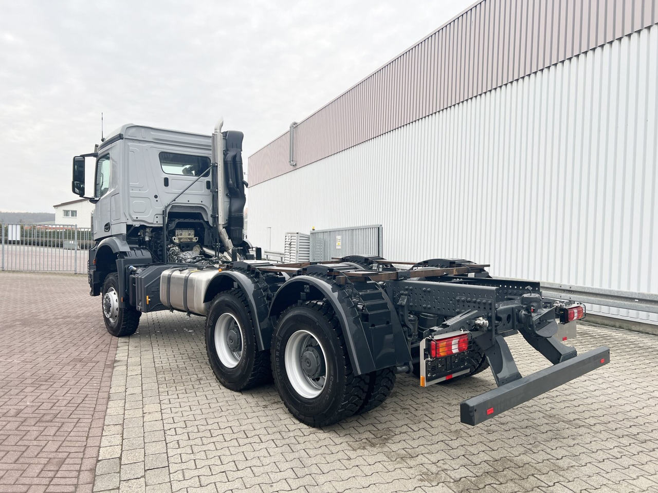Fahrgestell LKW, Zustand - NEU Mercedes-Benz Arocs 3340/46 A 6x6 Arocs 3340/46 A 6x6, Grounder: das Bild 11