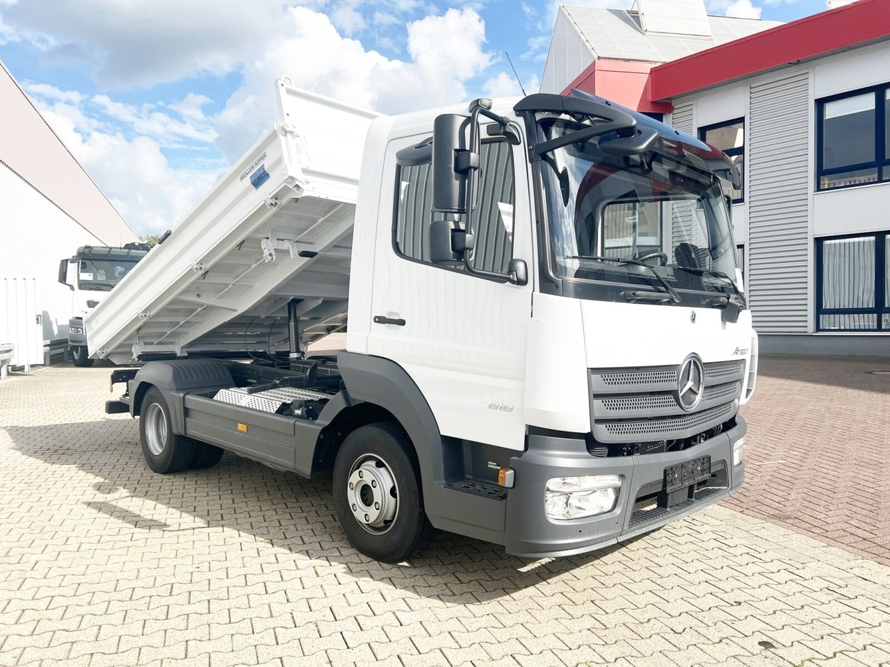 Kipper Mercedes-Benz Atego 818/23 K 4x2 Atego 818/23 K 4x2, 2x AHK, Meiller-Kipper, mehrfach Vorhanden!: das Bild 6