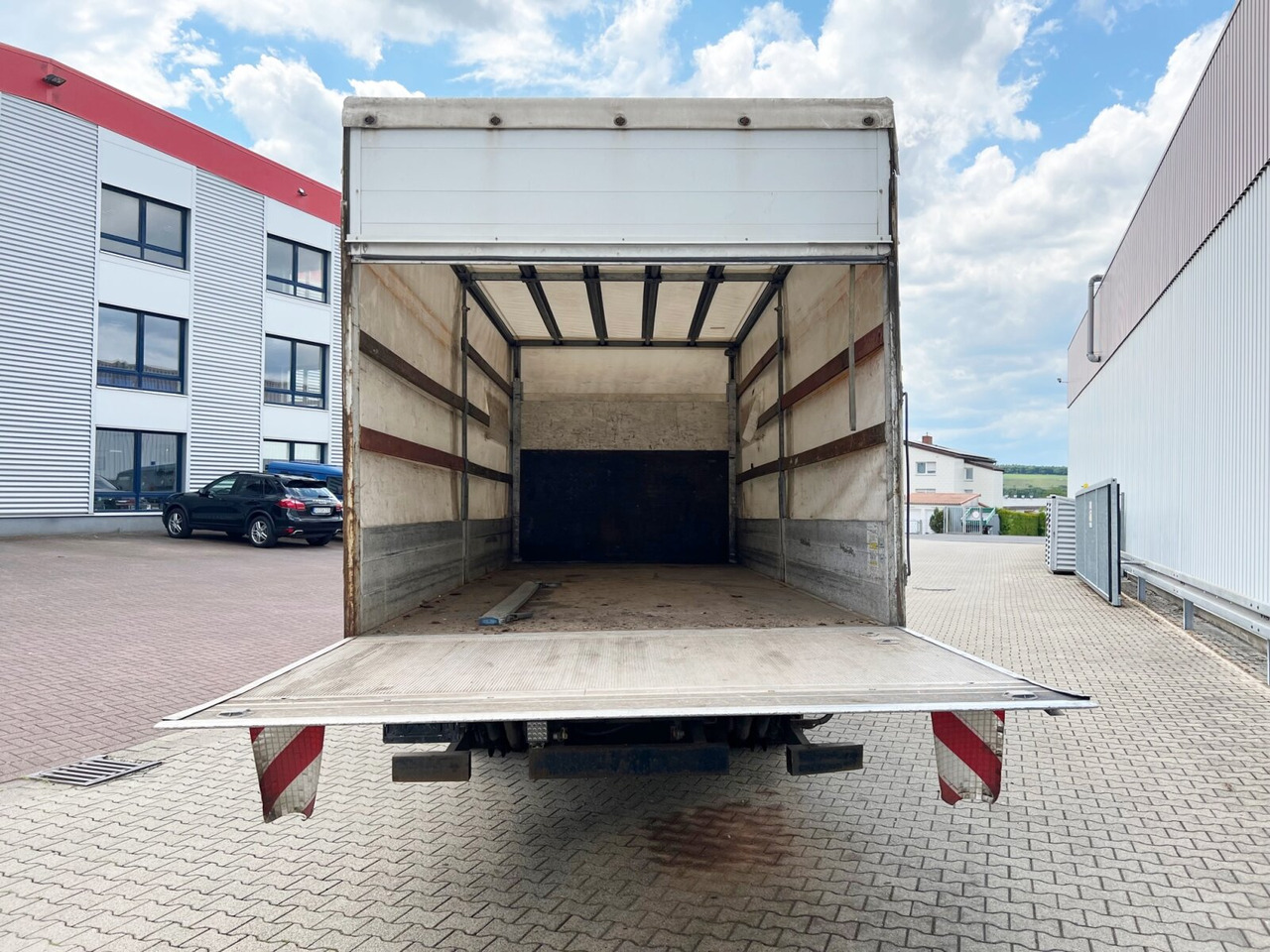 Leasing für Mercedes-Benz Atego 818 L 4x2 Atego 818 L 4x2 mit LBW BÄR Mercedes-Benz Atego 818 L 4x2 Atego 818 L 4x2 mit LBW BÄR: das Bild 10