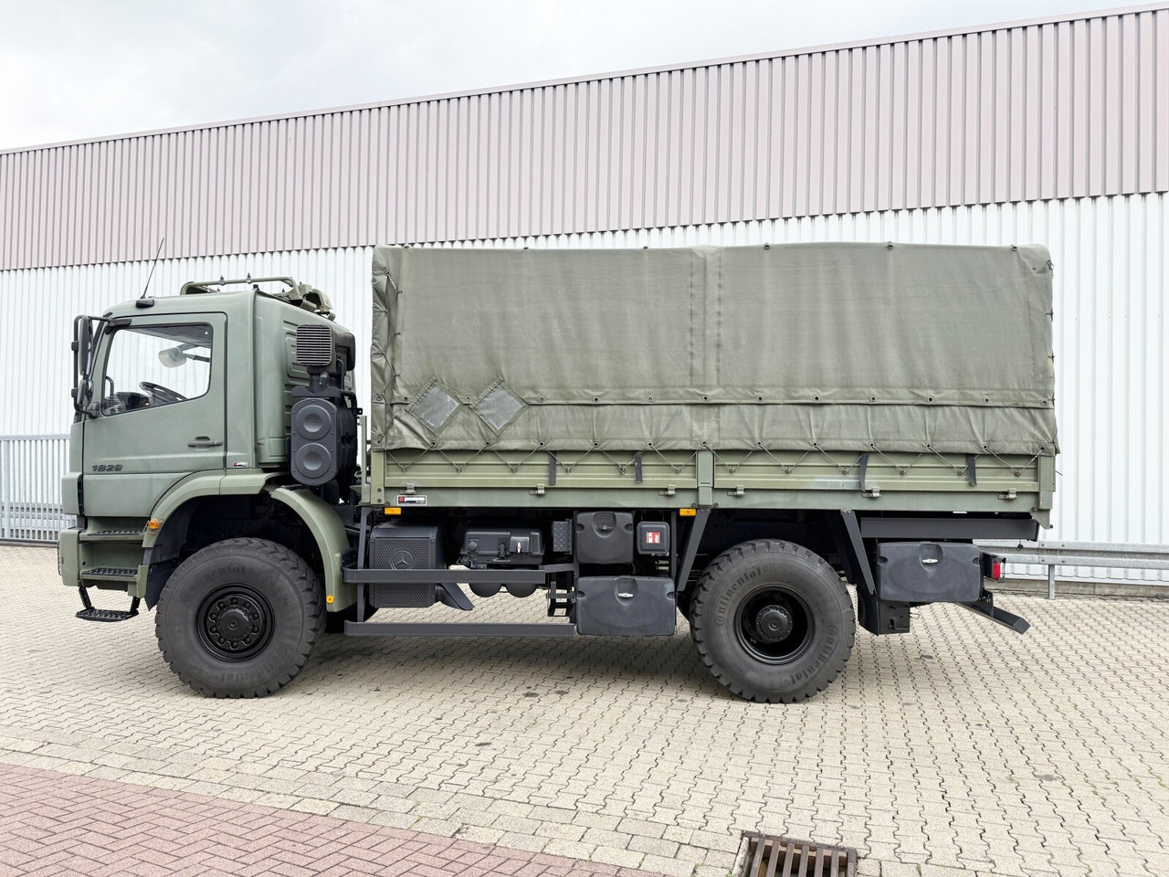 Pritsche LKW Mercedes-Benz Axor 1829 A 4x4 Axor 1829 A 4x4, Ex-: das Bild 13