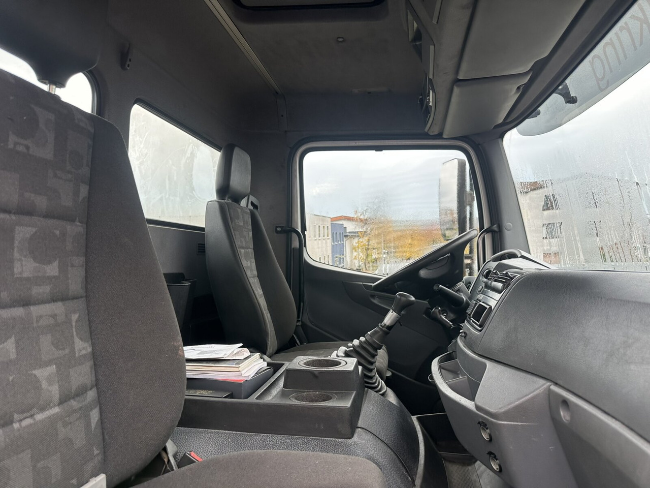 Mercedes-Benz Axor 2629 K 6x4 Axor 2629 K 6x4, PTO, Steel, Manual, 6-Zylinder - Fahrgestell LKW: das Bild 3 Mercedes-Benz Axor 2629 K 6x4 Axor 2629 K 6x4, PTO, Steel, Manual, 6-Zylinder - Fahrgestell LKW: das Bild 3