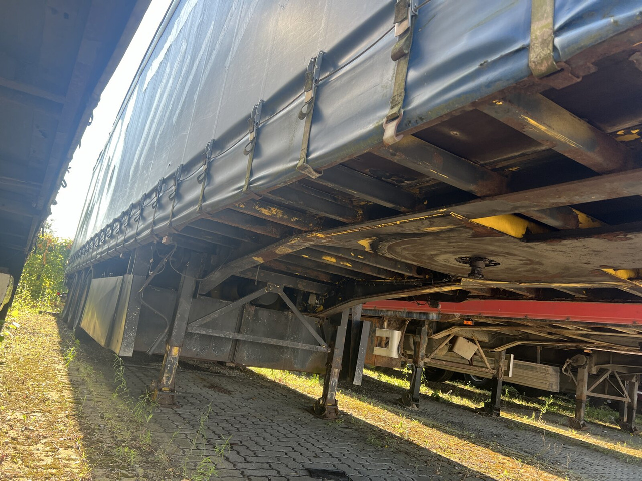 RICÖ SAnh SAnh, EDSCHA - Pritschenauflieger/ Plattformauflieger: das Bild 4 RICÖ SAnh SAnh, EDSCHA - Pritschenauflieger/ Plattformauflieger: das Bild 4