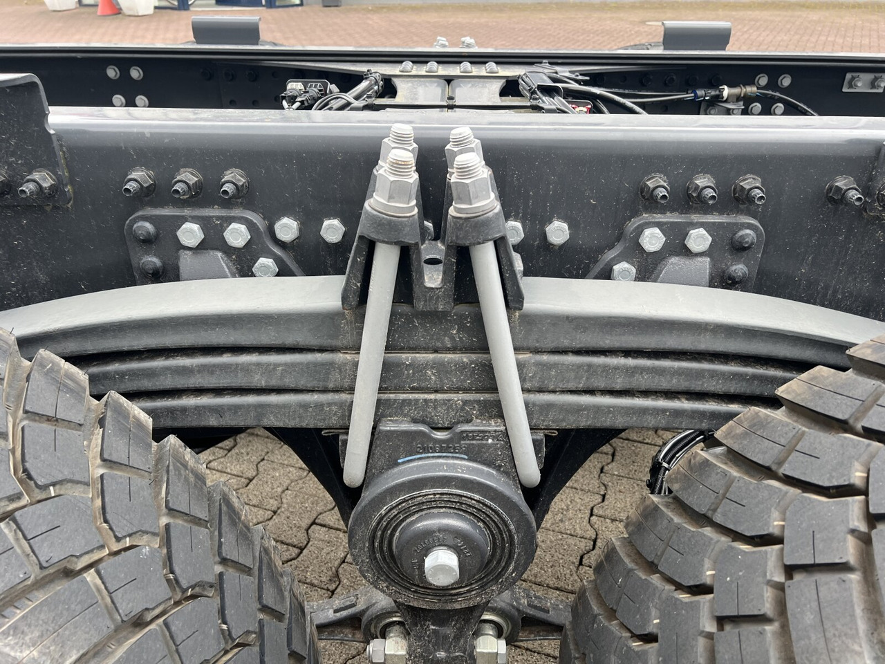 Renault C 480 8x4 C 480 8x4, Kran 15-35m/t - Abrollkipper, Autokran: das Bild 5 Renault C 480 8x4 C 480 8x4, Kran 15-35m/t - Abrollkipper, Autokran: das Bild 5