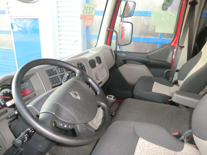 Renault Midlum 220 DXi 4x2 Midlum 220 DXi 4x2 - Abrollkipper: das Bild 4 Renault Midlum 220 DXi 4x2 Midlum 220 DXi 4x2 - Abrollkipper: das Bild 4