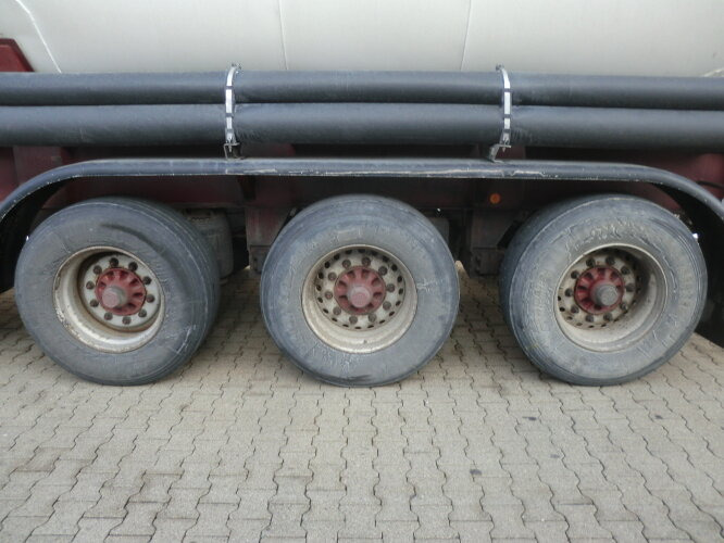 SSK 56/10-24 SSK 56/10-24, Kippsilo ca. 56m³ - Siloauflieger: das Bild 4 SSK 56/10-24 SSK 56/10-24, Kippsilo ca. 56m³ - Siloauflieger: das Bild 4