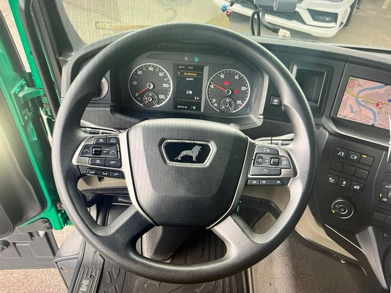 MAN TGS 18.470 4X4H BL SA TGS 18.470 4X4H BL SA, HydroDrive, Navi, LED, Kipphydraulik - Sattelzugmaschine: das Bild 5 MAN TGS 18.470 4X4H BL SA TGS 18.470 4X4H BL SA, HydroDrive, Navi, LED, Kipphydraulik - Sattelzugmaschine: das Bild 5