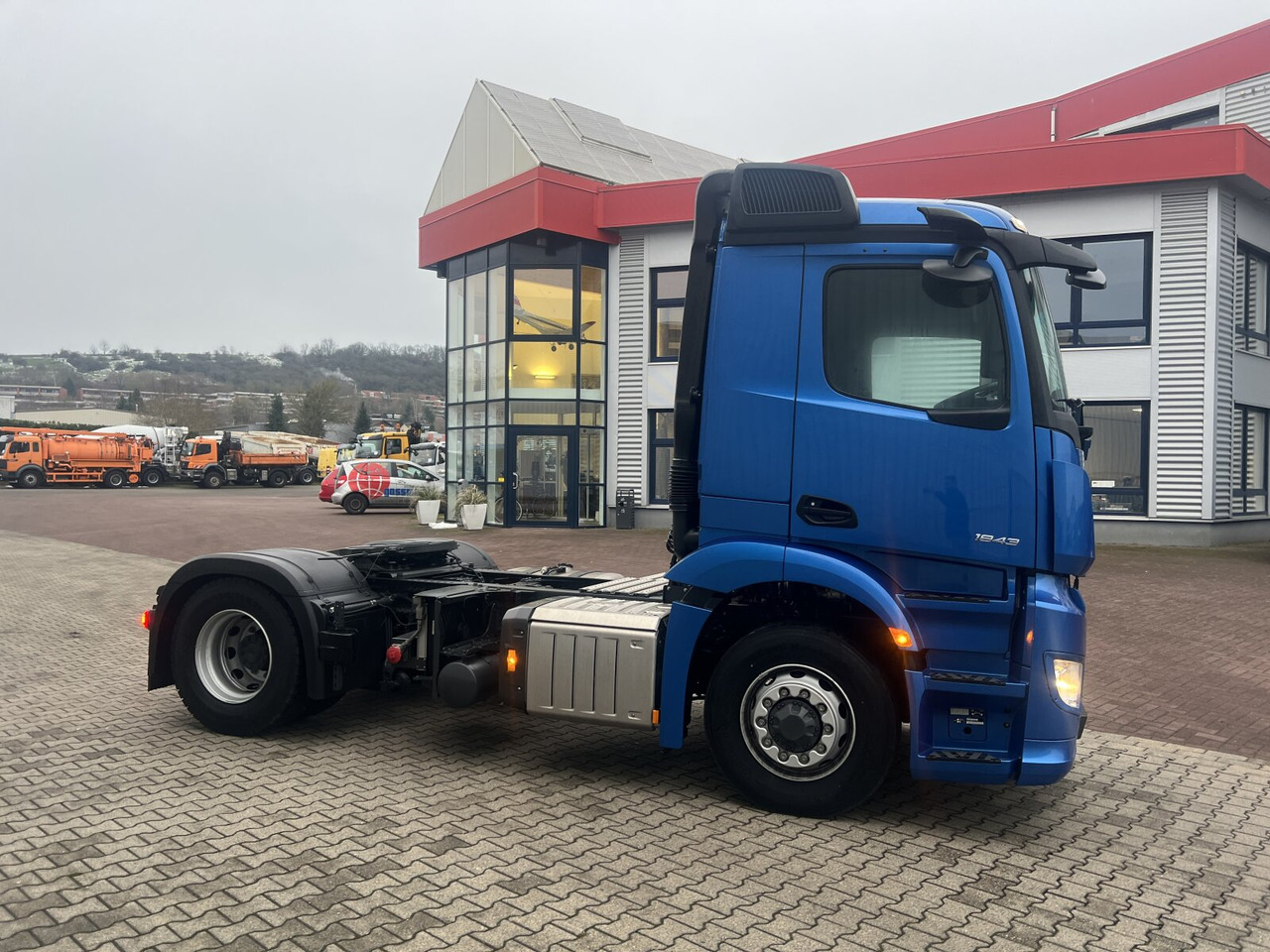 Sattelzugmaschine, Zustand - NEU Mercedes-Benz Actros 1843 LS 4x4 HAD Actros 1843 LS 4x4 HAD, HydroDrive, MirrorCam, MultimediaCockpit: das Bild 8
