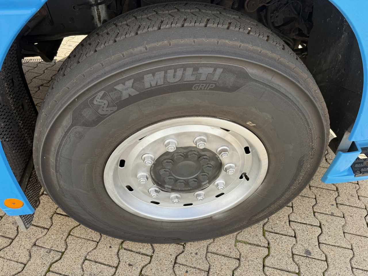 Mercedes-Benz Actros 1844 LS 4x2 Actros 1844 LS 4x2 - Sattelzugmaschine: das Bild 4 Mercedes-Benz Actros 1844 LS 4x2 Actros 1844 LS 4x2 - Sattelzugmaschine: das Bild 4