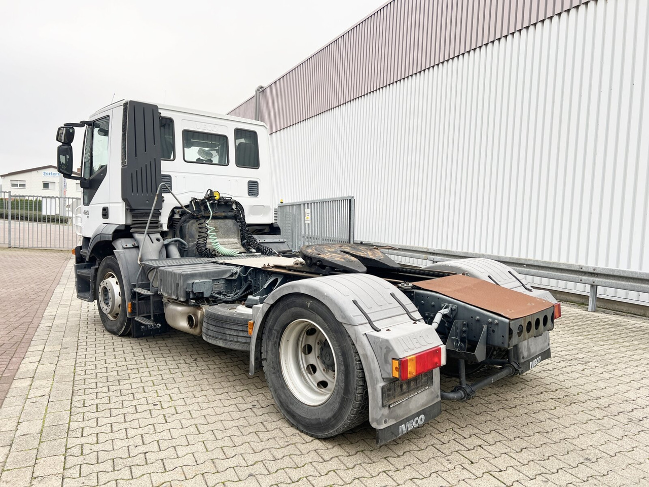 Innenraum Bild 2: Sattelzugmaschine Stralis AD440S42T/P 4x2 Stralis AD440X42T/P 4x2, Ex- Innenraum Bild 2: Sattelzugmaschine Stralis AD440S42T/P 4x2 Stralis AD440X42T/P 4x2, Ex-