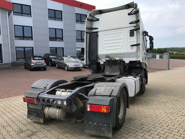 Sattelzugmaschine Stralis AS440S45 T/P 4x2 ONLY FOR SPAREPARTS!!! Stralis AS440S45 T/P 4x2 ActiveSpace: das Bild 9 Sattelzugmaschine Stralis AS440S45 T/P 4x2 ONLY FOR SPAREPARTS!!! Stralis AS440S45 T/P 4x2 ActiveSpace: das Bild 9