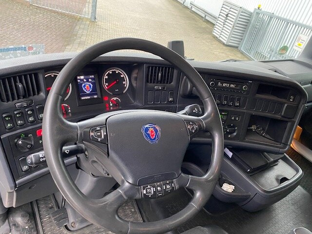 Scania R450 LB 6x2-4 R450 LB 6x2-4 Getränkekoffer, Retarder, Lift-/Lenkachse, Stapleraufnahme - Koffer LKW: das Bild 5 Scania R450 LB 6x2-4 R450 LB 6x2-4 Getränkekoffer, Retarder, Lift-/Lenkachse, Stapleraufnahme - Koffer LKW: das Bild 5