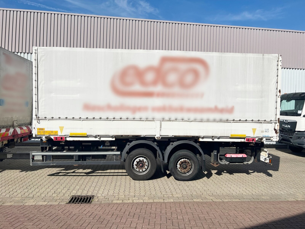 Schmitz Cargobull ZWF 18 ZWF 18 - Planenanhänger: das Bild 3 Schmitz Cargobull ZWF 18 ZWF 18 - Planenanhänger: das Bild 3