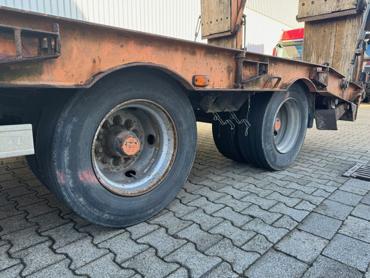 T 3 Kompakt 30,0 T 3 Kompakt 30,0, Hydr. Rampen, Verbr. auf 3m - Tieflader Anhänger: das Bild 2 T 3 Kompakt 30,0 T 3 Kompakt 30,0, Hydr. Rampen, Verbr. auf 3m - Tieflader Anhänger: das Bild 2