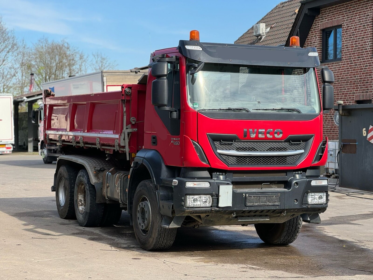 Trakker AD260T45 6x4 Trakker AD260T45 6x4, Bordmatik - Kipper: das Bild 2 Trakker AD260T45 6x4 Trakker AD260T45 6x4, Bordmatik - Kipper: das Bild 2