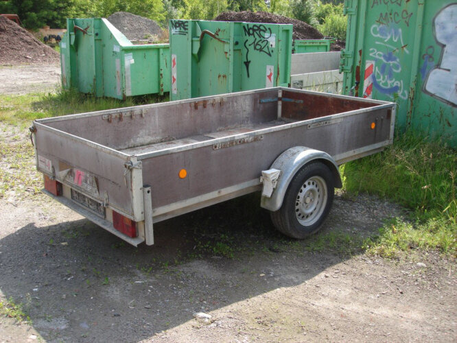 Trebbiner Anh Pritsche TREBBINER FAHRZEUGWERK, 1.500 kg - PKW Anhänger: das Bild 2 Trebbiner Anh Pritsche TREBBINER FAHRZEUGWERK, 1.500 kg - PKW Anhänger: das Bild 2
