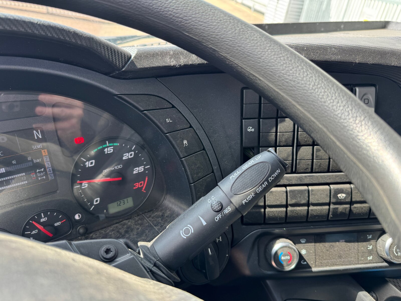 X-Way AD360X40Z/P 8x4 X-Way AD360X40Z/P 8x4 - Fahrgestell LKW: das Bild 5 X-Way AD360X40Z/P 8x4 X-Way AD360X40Z/P 8x4 - Fahrgestell LKW: das Bild 5