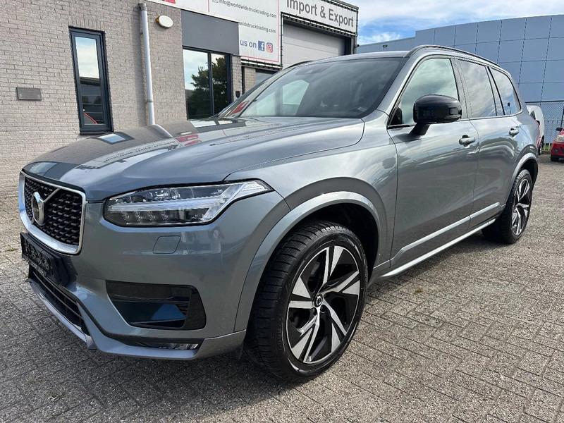 Volvo XC90 B5 AWD + R-DESIGN + FULL LEATHER + 360 CAMERA + NAVI + AHK + HARMAN KARDON - SUV/ Geländewagen: das Bild 1 Volvo XC90 B5 AWD + R-DESIGN + FULL LEATHER + 360 CAMERA + NAVI + AHK + HARMAN KARDON - SUV/ Geländewagen: das Bild 1
