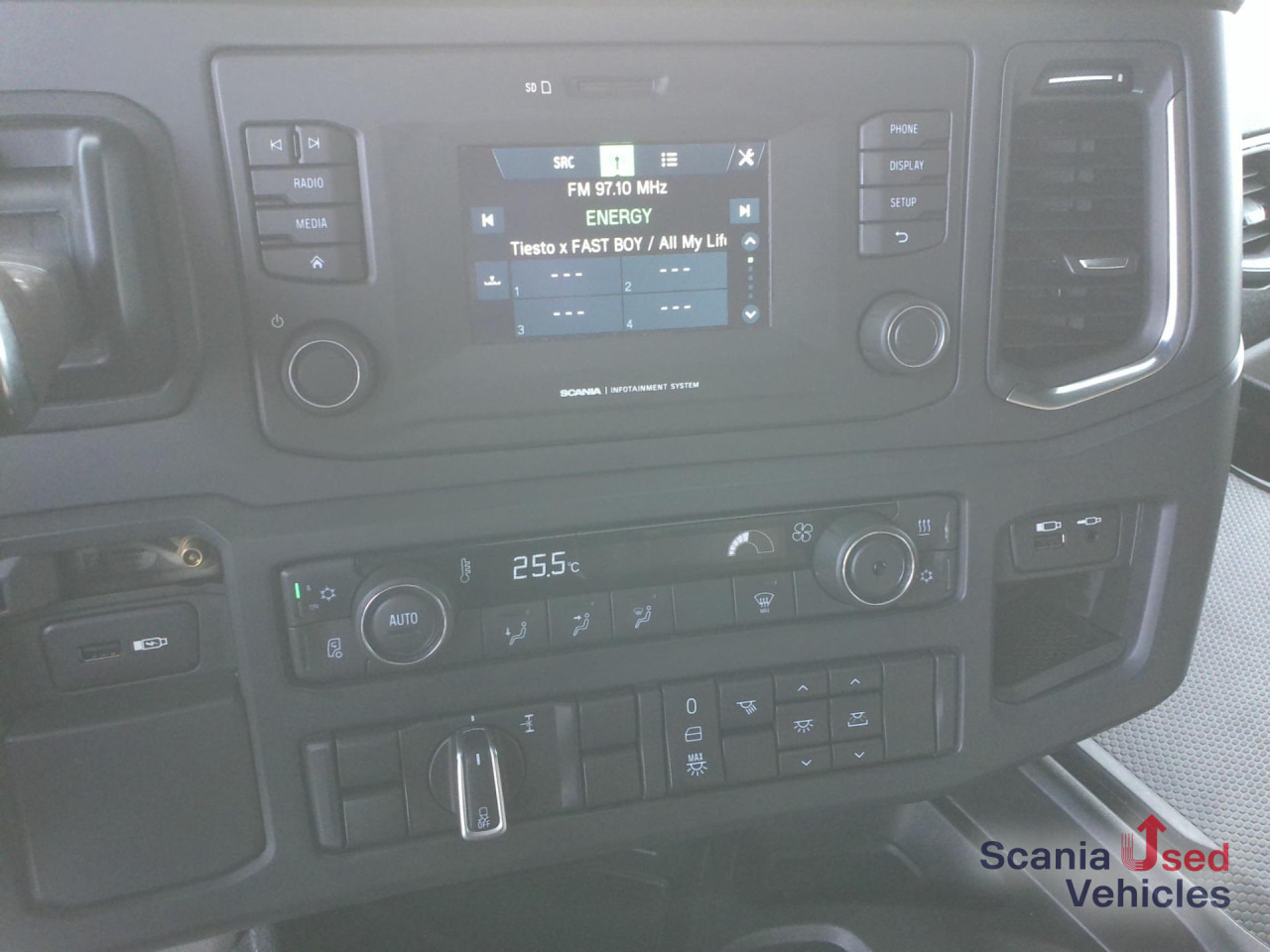 SCANIA R 410 A4x2NA - Leasing 989,00!!! - Sattelzugmaschine: das Bild 3 SCANIA R 410 A4x2NA - Leasing 989,00!!! - Sattelzugmaschine: das Bild 3