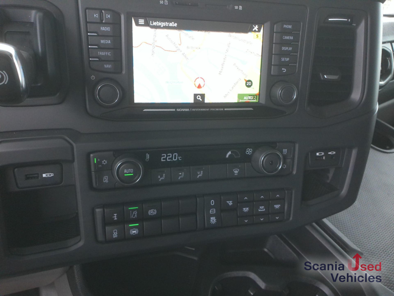 SCANIA R 460 A4X2NA - Sattelzugmaschine: das Bild 3 SCANIA R 460 A4X2NA - Sattelzugmaschine: das Bild 3