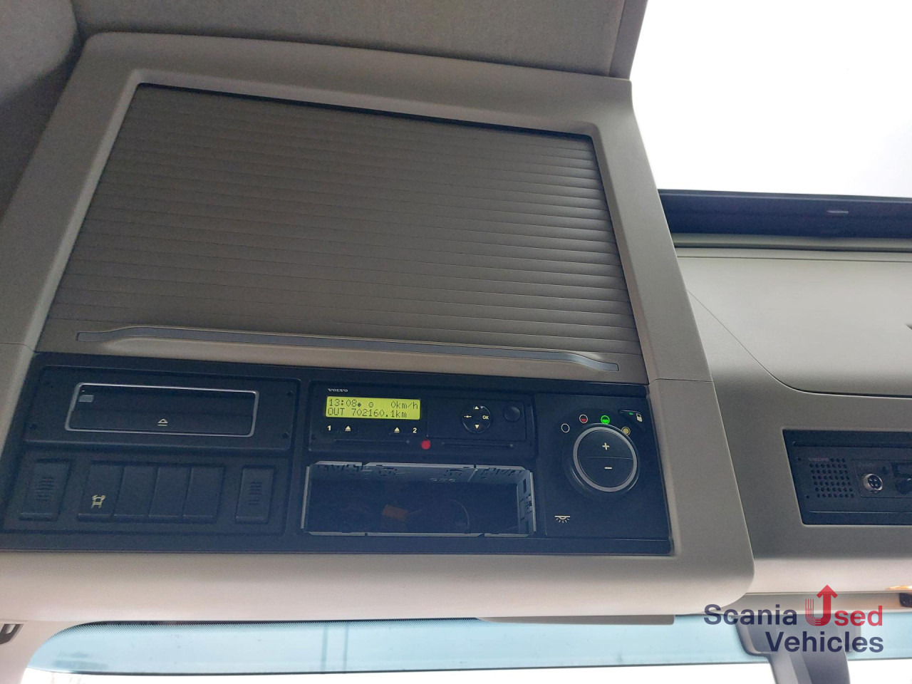 VOLVO FH 540 Baustoff mit Heckran Fassi F215A.23 - Pritsche LKW: das Bild 4 VOLVO FH 540 Baustoff mit Heckran Fassi F215A.23 - Pritsche LKW: das Bild 4