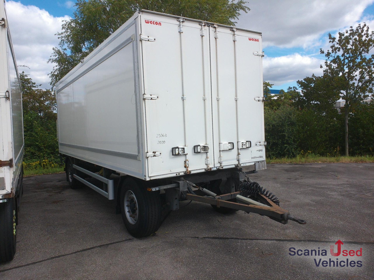 WECON Durchlader mit LBW Palfinger/MBB 2,0T - Koffer Anhänger: das Bild 1 WECON Durchlader mit LBW Palfinger/MBB 2,0T - Koffer Anhänger: das Bild 1