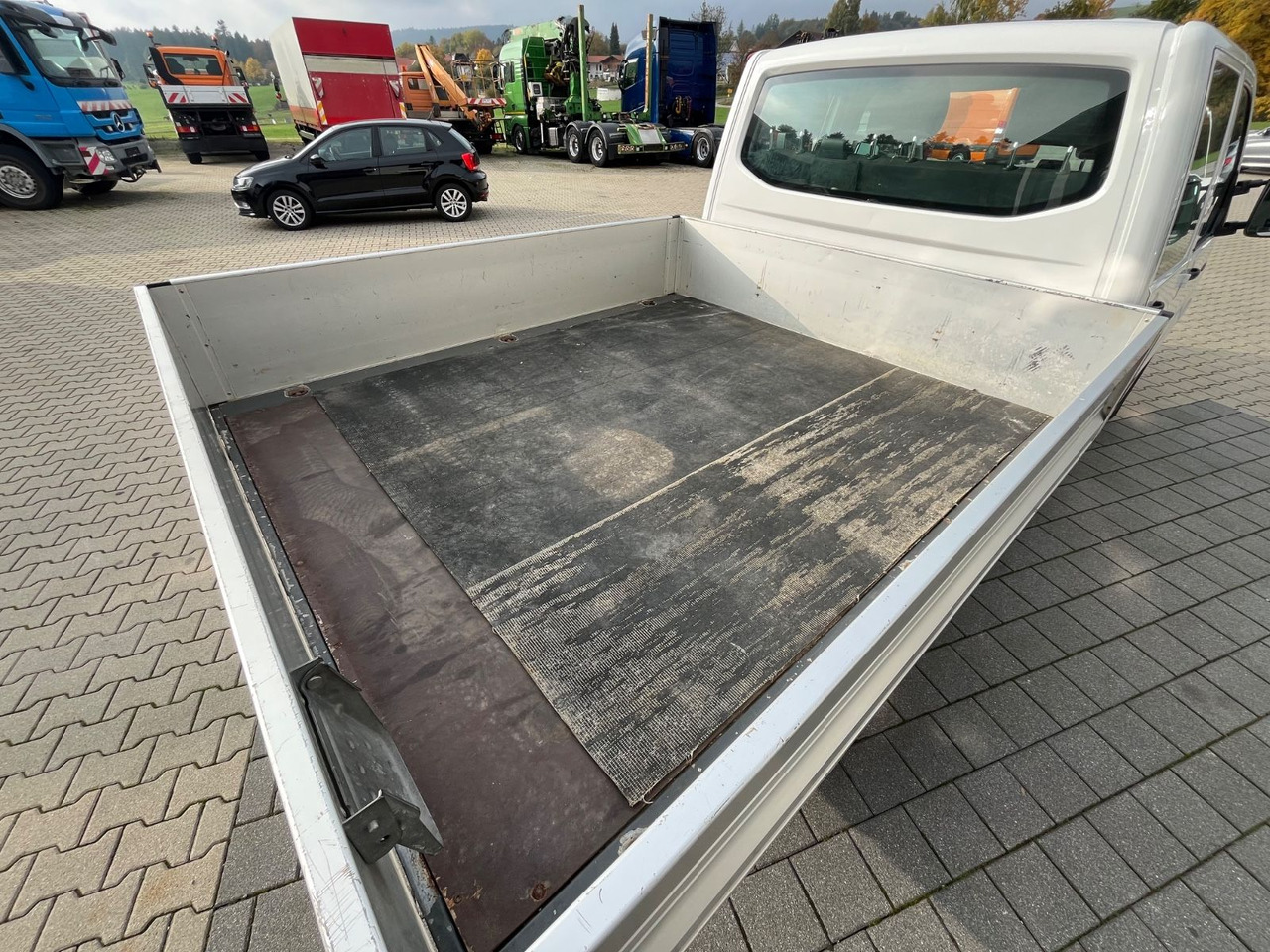 Pritsche Transporter, Transporter mit Doppelkabine Volkswagen VW T6 DOKA Pritsche Allrad 4x4: das Bild 9 Pritsche Transporter, Transporter mit Doppelkabine Volkswagen VW T6 DOKA Pritsche Allrad 4x4: das Bild 9