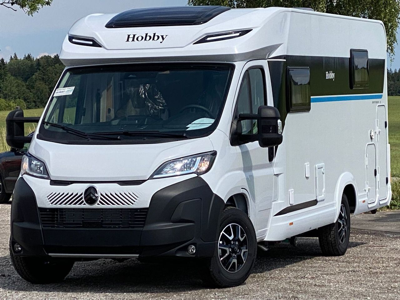 Hobby OnTour C 700 GQ MJ25/MARKISE/RFK/SAFETY-PAKET - Teilintegriertes Wohnmobil: das Bild 1 Hobby OnTour C 700 GQ MJ25/MARKISE/RFK/SAFETY-PAKET - Teilintegriertes Wohnmobil: das Bild 1