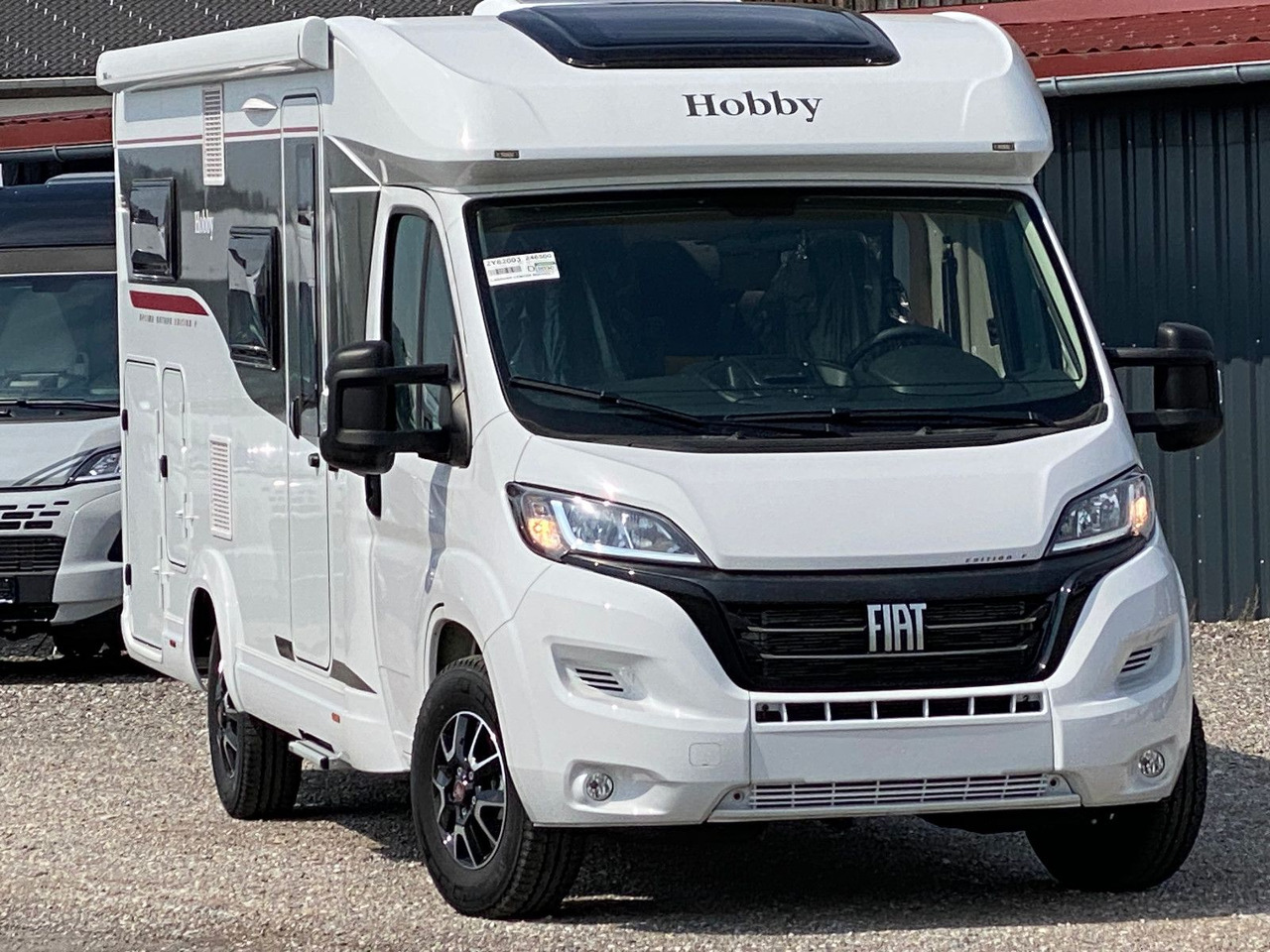 Hobby Optima ONTOUR Edition F V65 GE,SAT,Navi,Markise - Teilintegriertes Wohnmobil: das Bild 2 Hobby Optima ONTOUR Edition F V65 GE,SAT,Navi,Markise - Teilintegriertes Wohnmobil: das Bild 2