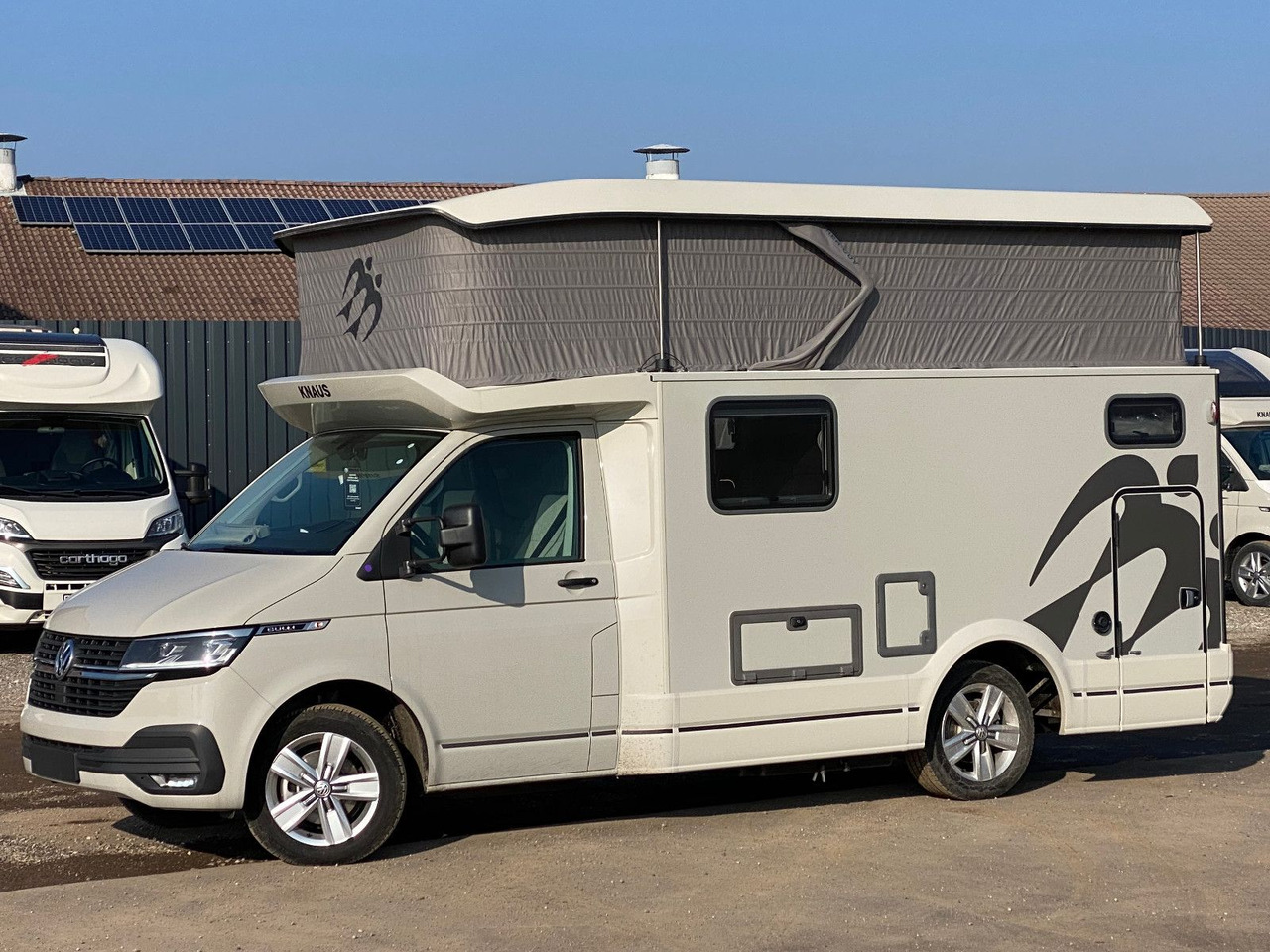 Knaus Tourer CUV 500 MQ CUVISION ohne Slide Bett - Teilintegriertes Wohnmobil: das Bild 4 Knaus Tourer CUV 500 MQ CUVISION ohne Slide Bett - Teilintegriertes Wohnmobil: das Bild 4