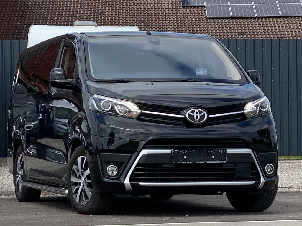 Kleinbus, Personentransporter Toyota Proace Verso L2 Shuttle Comfort: das Bild 1