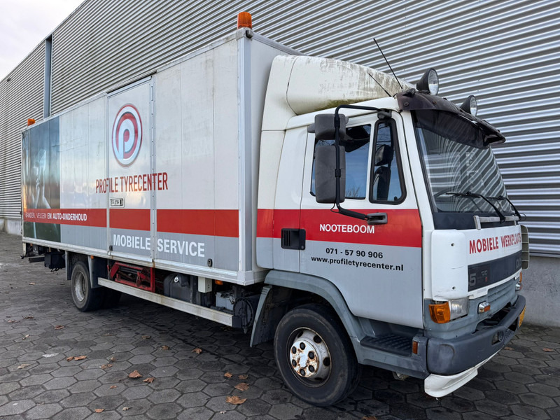 DAF LF 45.130 / Full Steel / Manual / 6 Cilinder / Tail Lift / NL Truck - Koffer LKW: das Bild 2 DAF LF 45.130 / Full Steel / Manual / 6 Cilinder / Tail Lift / NL Truck - Koffer LKW: das Bild 2