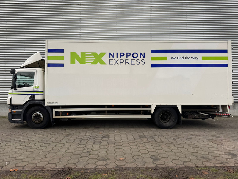 Scania P 230 / 3 seats / Manual Gearbox / Tail Lift / Belgium Truck - Koffer LKW: das Bild 5 Scania P 230 / 3 seats / Manual Gearbox / Tail Lift / Belgium Truck - Koffer LKW: das Bild 5