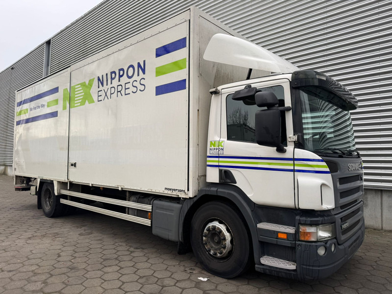 Scania P 230 / 3 seats / Manual Gearbox / Tail Lift / Belgium Truck - Koffer LKW: das Bild 3 Scania P 230 / 3 seats / Manual Gearbox / Tail Lift / Belgium Truck - Koffer LKW: das Bild 3