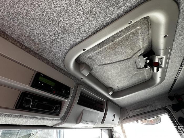 Pritsche LKW Iveco 100E22 4x4 (M104): das Bild 7