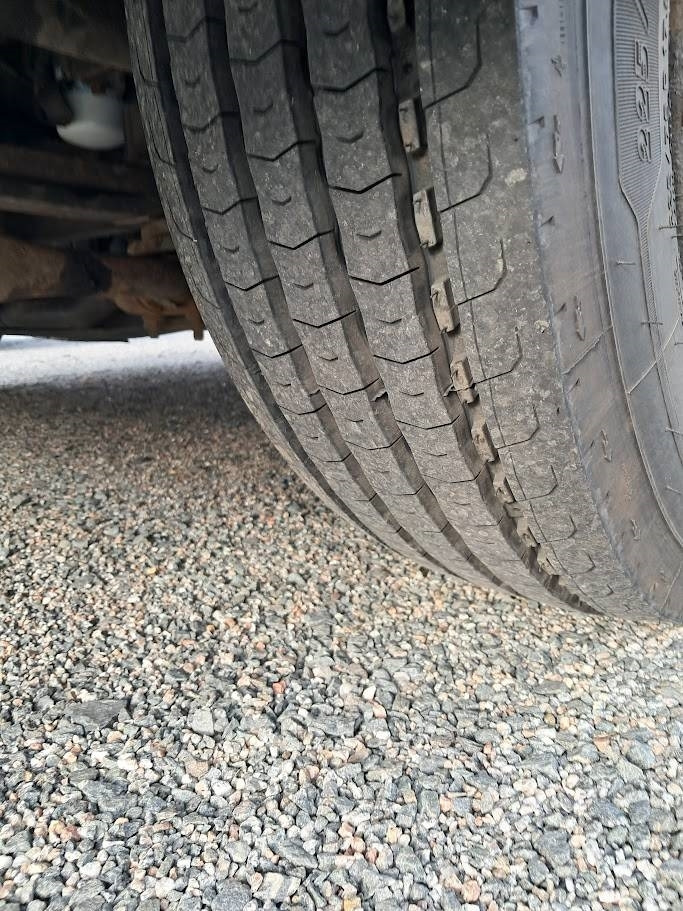 Iveco Eurocargo 100 E21 - Koffer LKW: das Bild 5 Iveco Eurocargo 100 E21 - Koffer LKW: das Bild 5