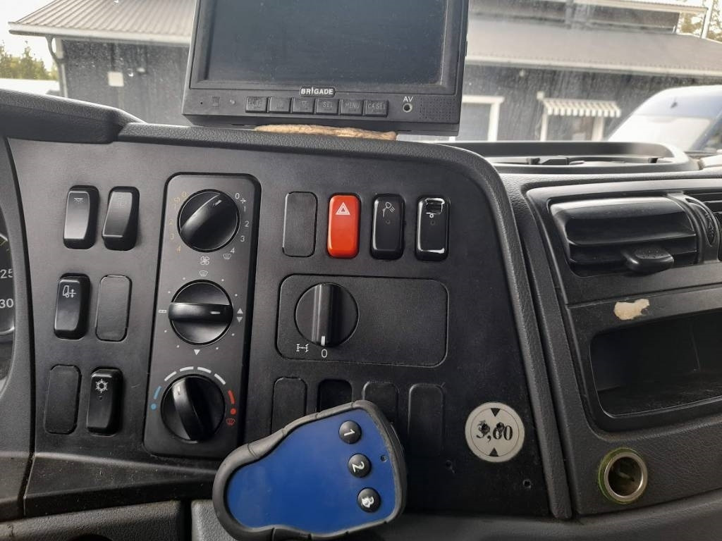 Kühlkoffer LKW Mercedes-Benz Axor 1829: das Bild 7