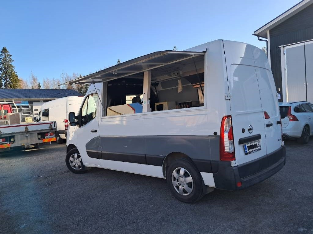 Nissan NV 400 Food Truck Gilli/Katukeittiö auto - Kastenwagen: das Bild 2 Nissan NV 400 Food Truck Gilli/Katukeittiö auto - Kastenwagen: das Bild 2