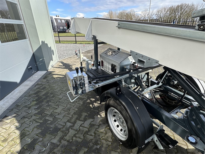 Böcker Avario HD 26, 2020, only 85 hours, like new! - Baumaschine: das Bild 5 Böcker Avario HD 26, 2020, only 85 hours, like new! - Baumaschine: das Bild 5