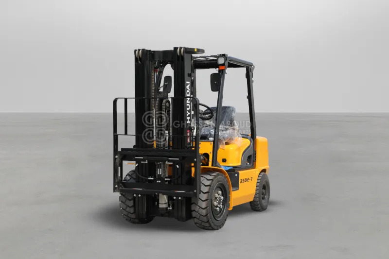 Hyundai Forklift 35DE-7 3.5 TONS DIESEL 3 STAGE - Dieselstapler: das Bild 1 Hyundai Forklift 35DE-7 3.5 TONS DIESEL 3 STAGE - Dieselstapler: das Bild 1