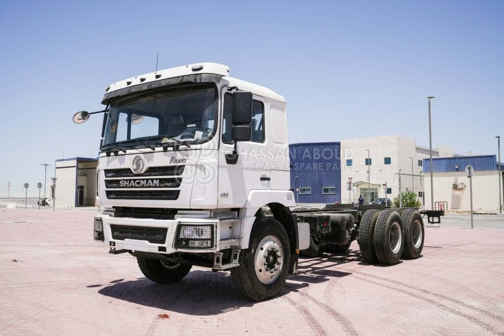 SHACMAN F3000 6×4 CHASSIS CAB MY25 Rigid Chassis Cab - Fahrgestell LKW: das Bild 1 SHACMAN F3000 6×4 CHASSIS CAB MY25 Rigid Chassis Cab - Fahrgestell LKW: das Bild 1