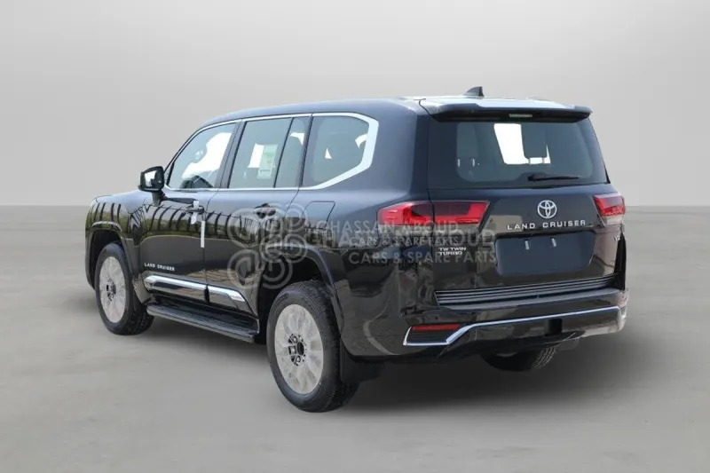 Toyota Land Cruiser 300 4x4 - SUV/ Geländewagen: das Bild 5 Toyota Land Cruiser 300 4x4 - SUV/ Geländewagen: das Bild 5