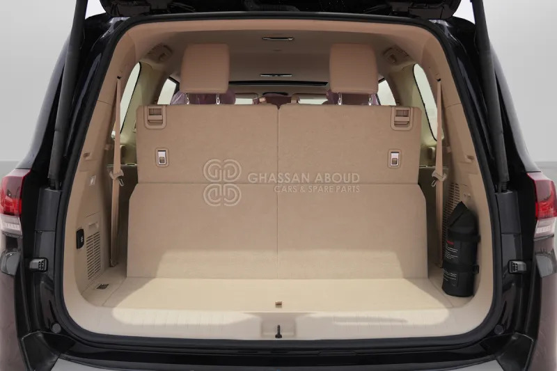 SUV/ Geländewagen Toyota Land Cruiser 300  4x4: das Bild 10