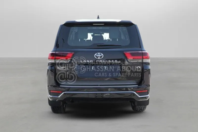 Toyota Land Cruiser 300 4x4 - SUV/ Geländewagen: das Bild 4 Toyota Land Cruiser 300 4x4 - SUV/ Geländewagen: das Bild 4